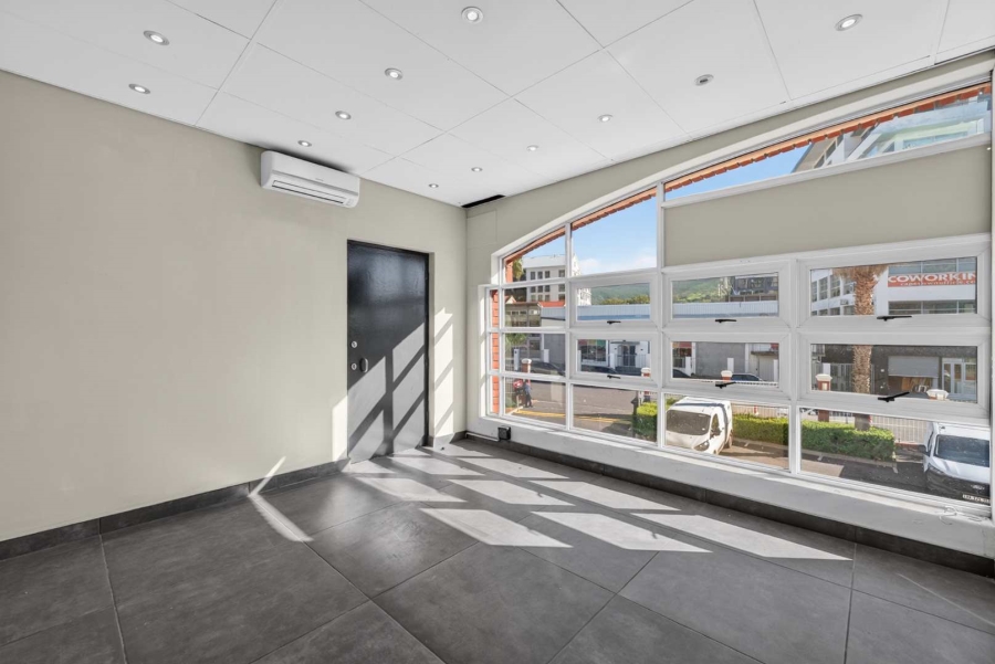 To Let Commercial Property for Rent in Gardens Western Cape